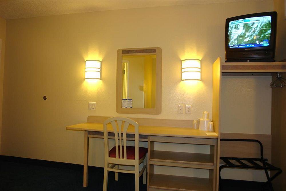 Motel 6-Portsmouth, Nh Exterior photo